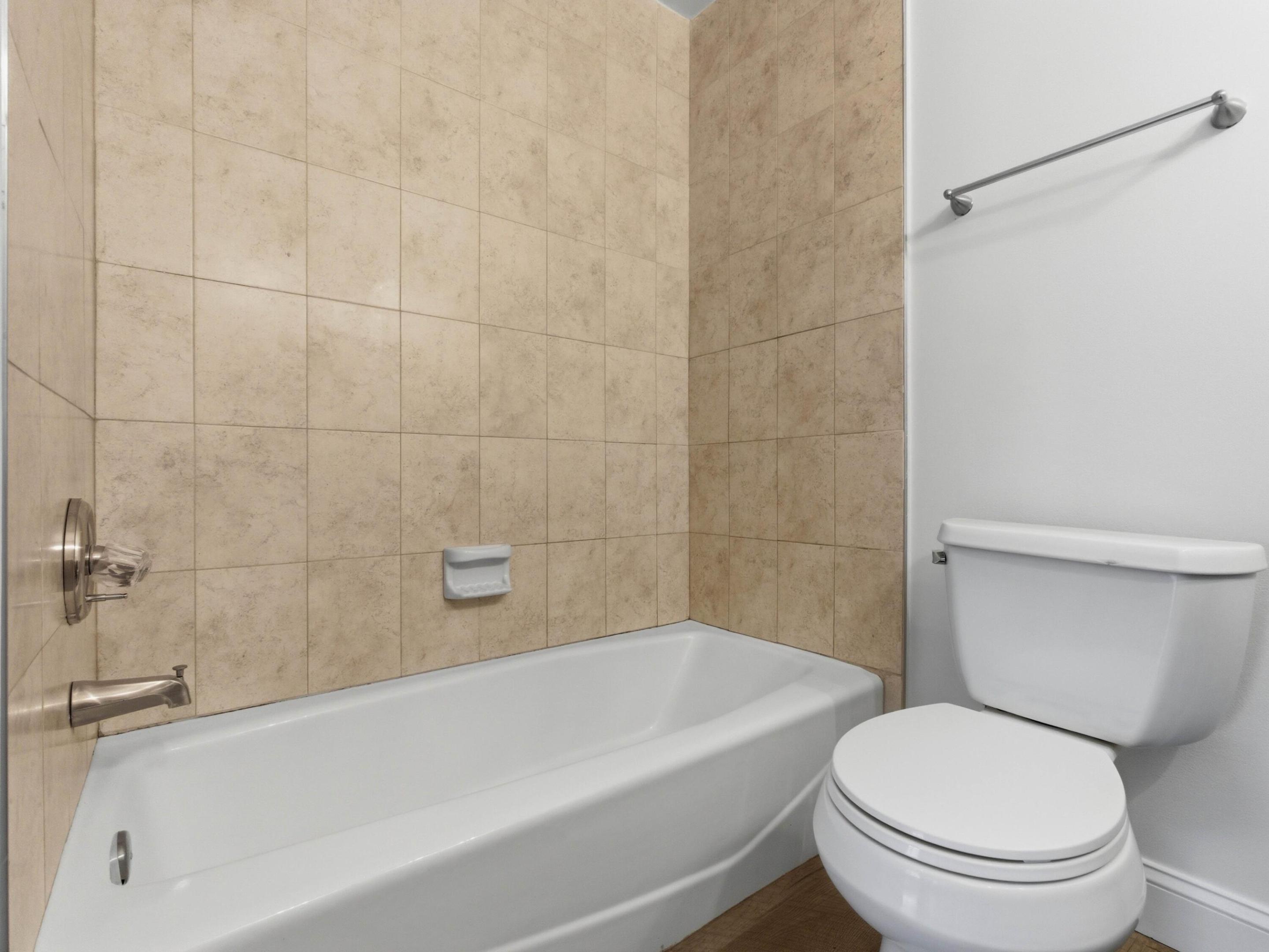 TROPIC ISLE 2ND SECTION LT 129 - Residential Income