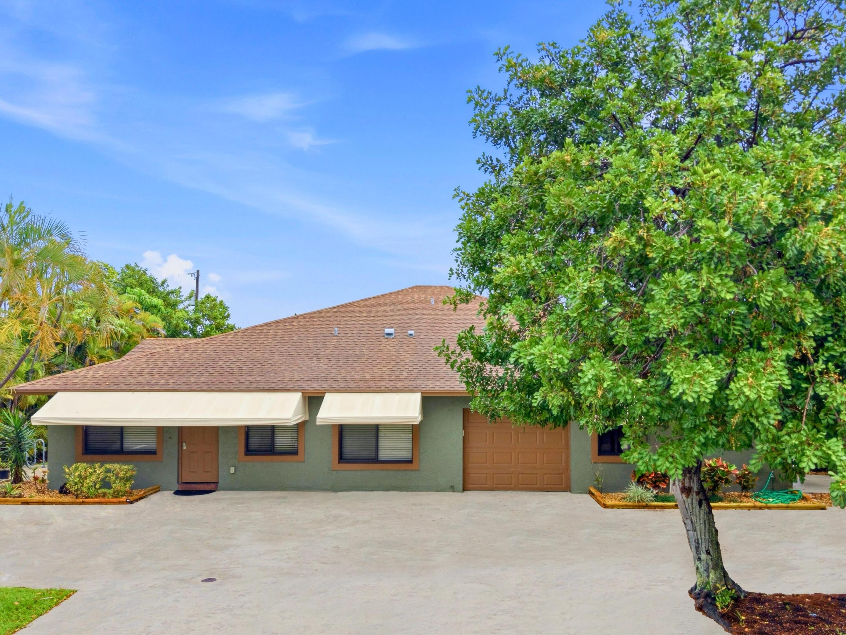 TROPIC ISLE 2ND SECTION LT 129 - Residential Income