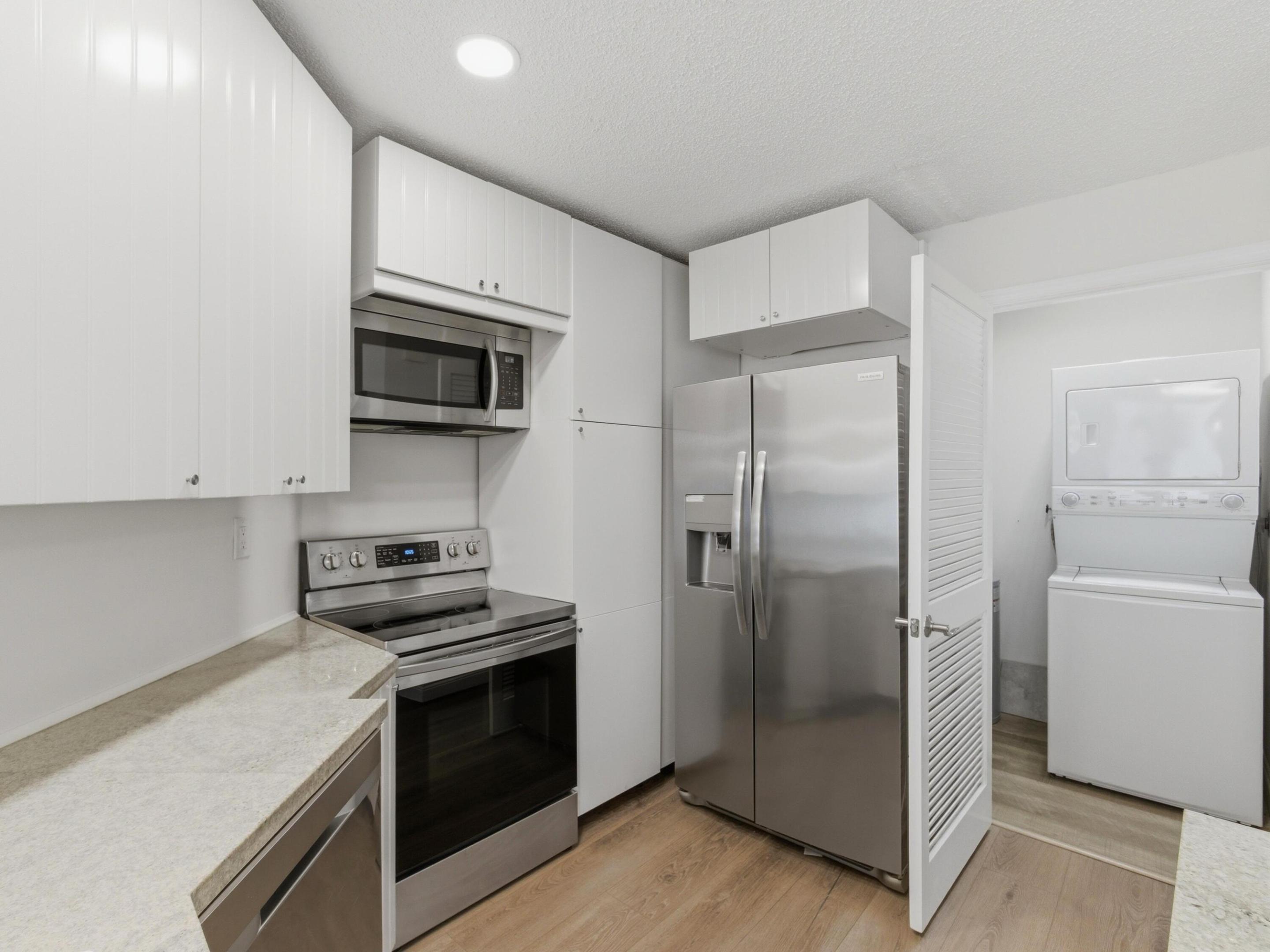 TROPIC ISLE 2ND SECTION LT 129 - Residential Income