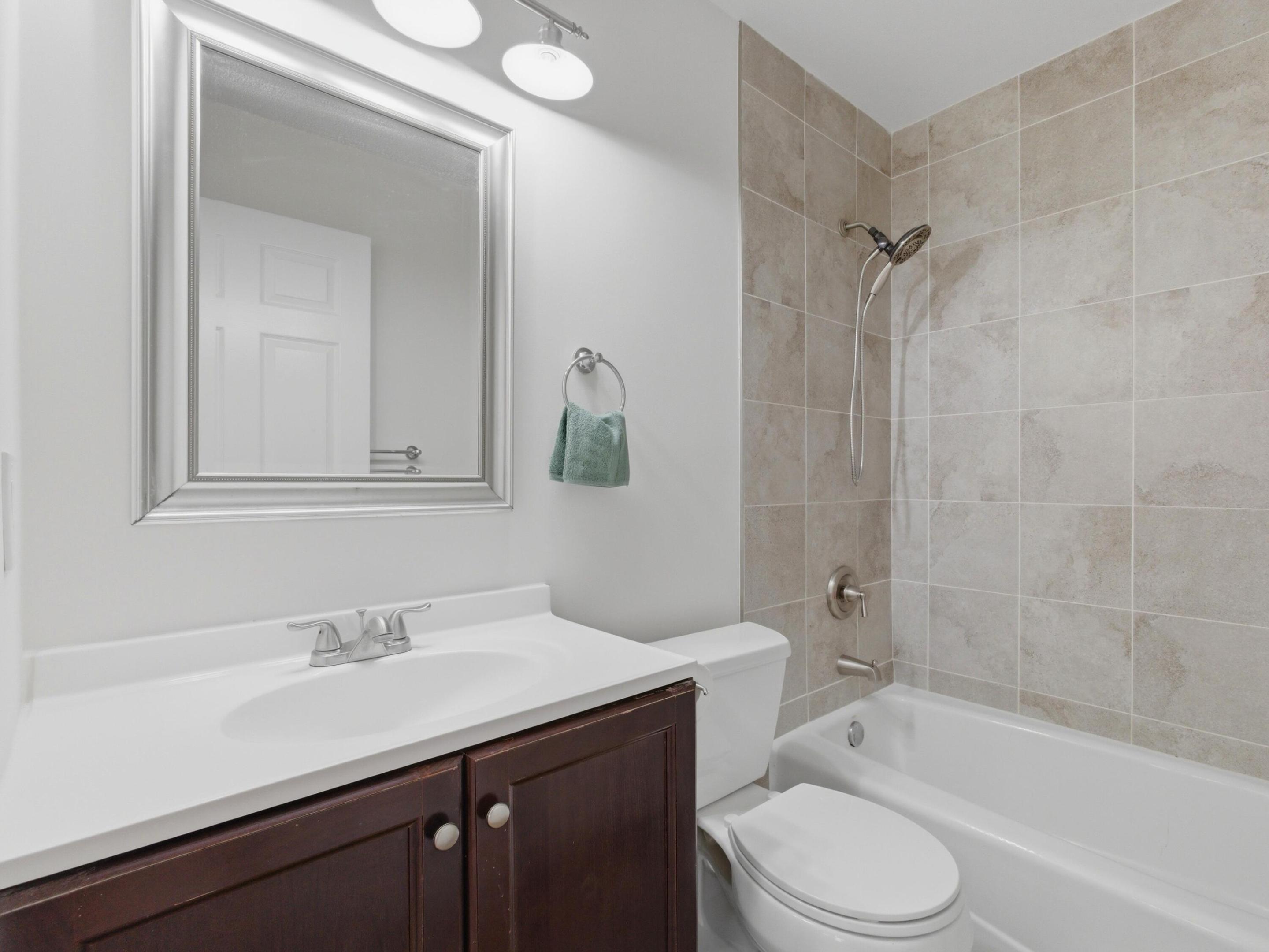 TROPIC ISLE 2ND SECTION LT 129 - Residential Income