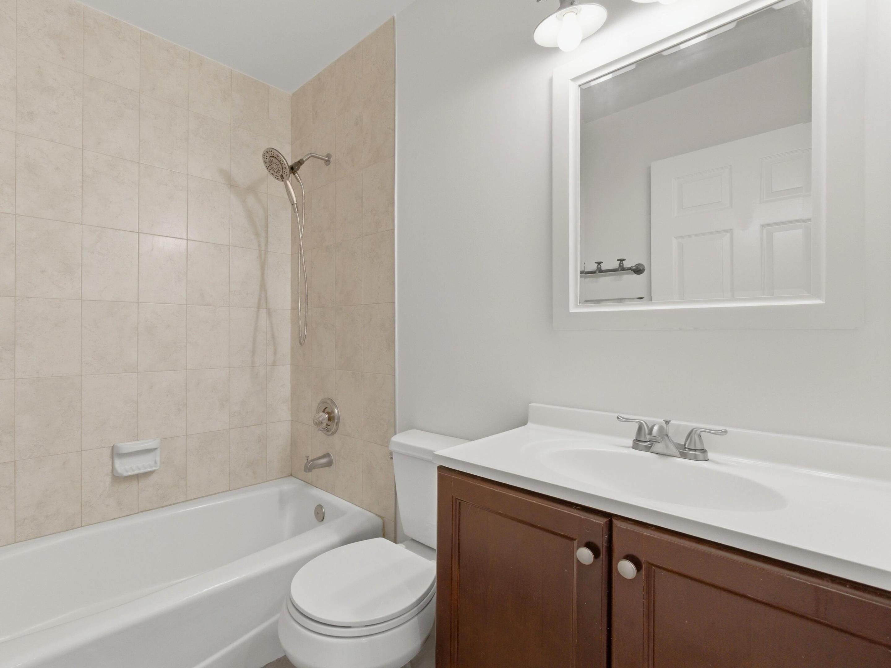 TROPIC ISLE 2ND SECTION LT 129 - Residential Income