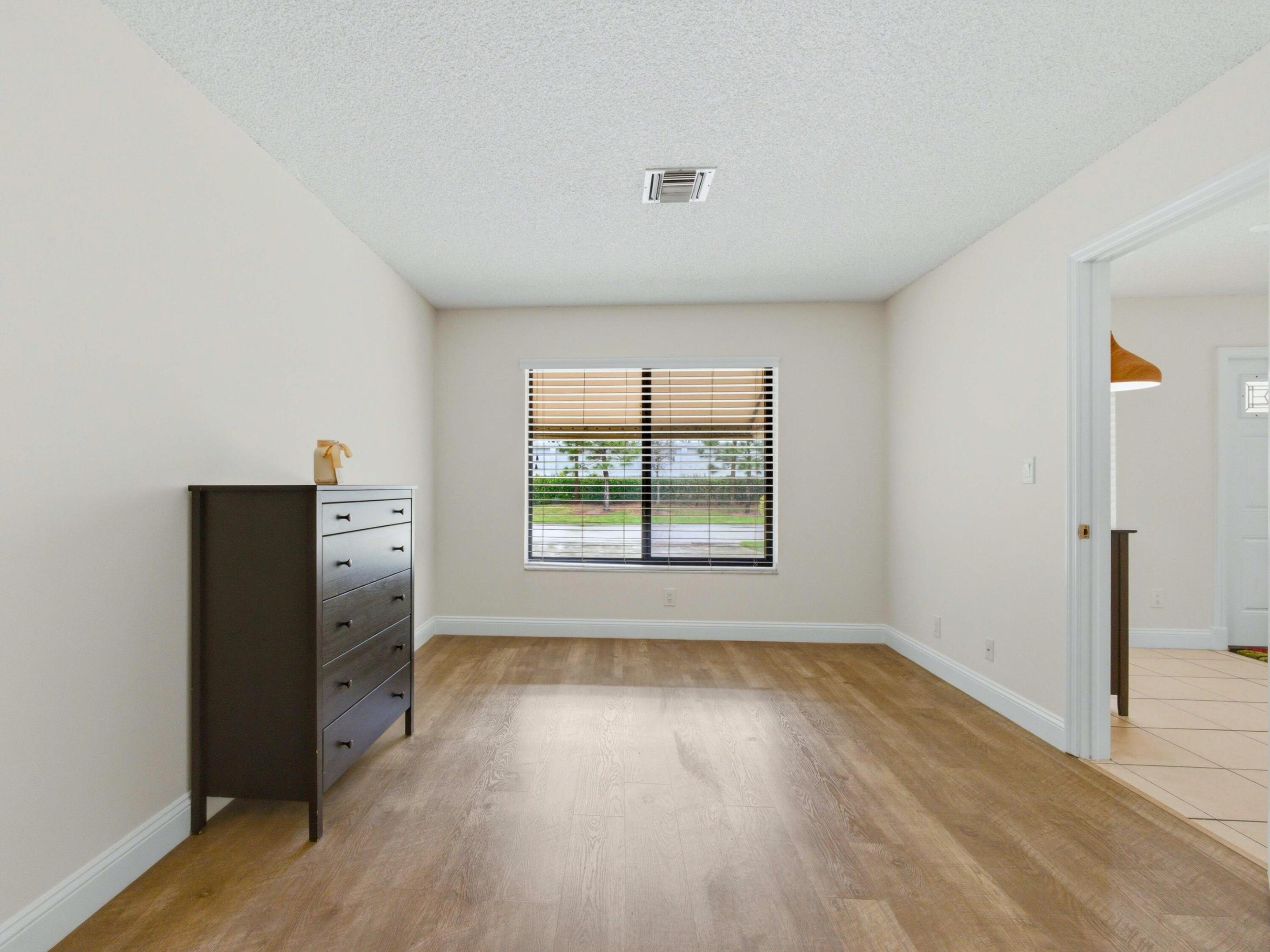 TROPIC ISLE 2ND SECTION LT 129 - Residential Income