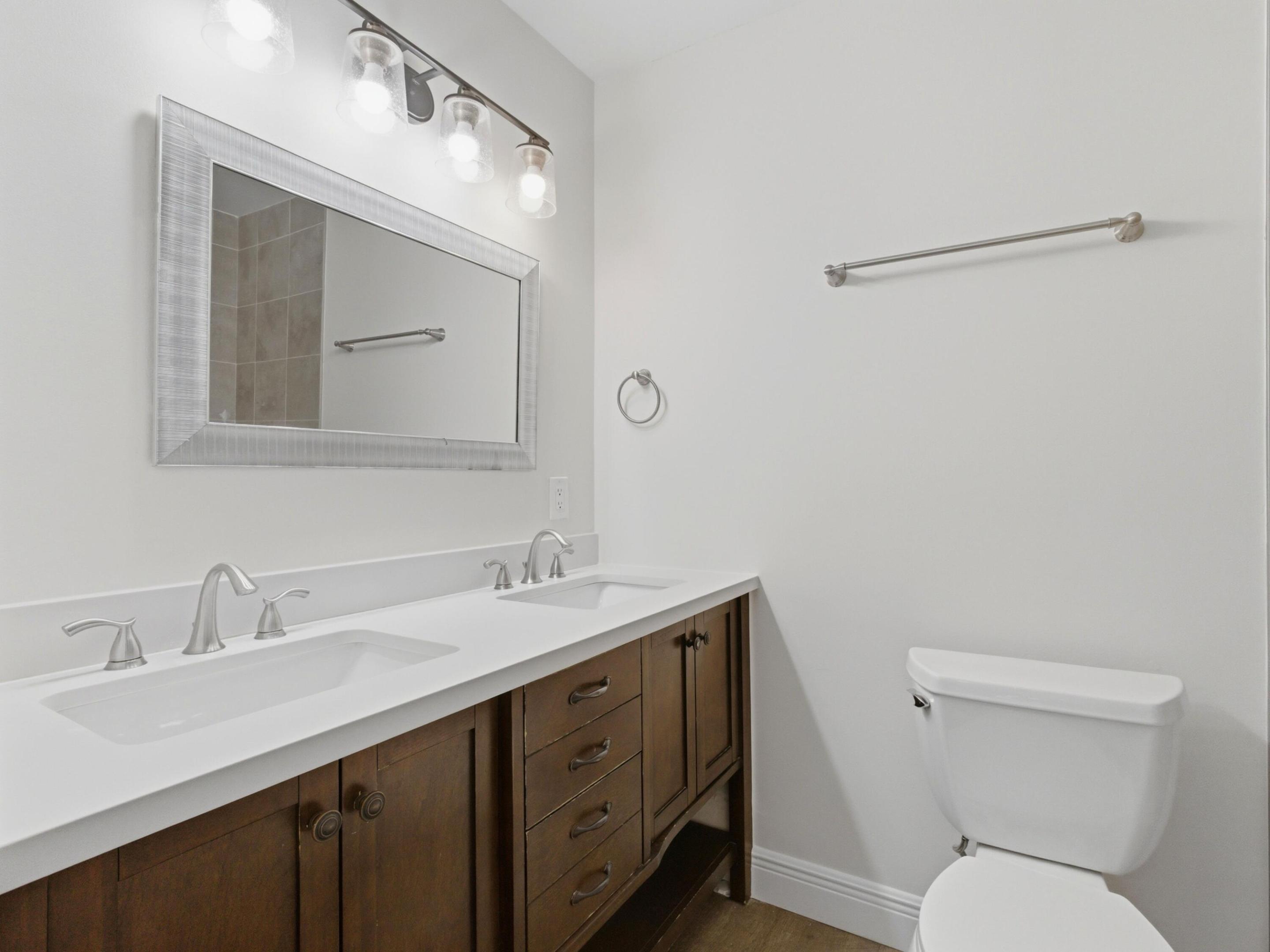 TROPIC ISLE 2ND SECTION LT 129 - Residential Income