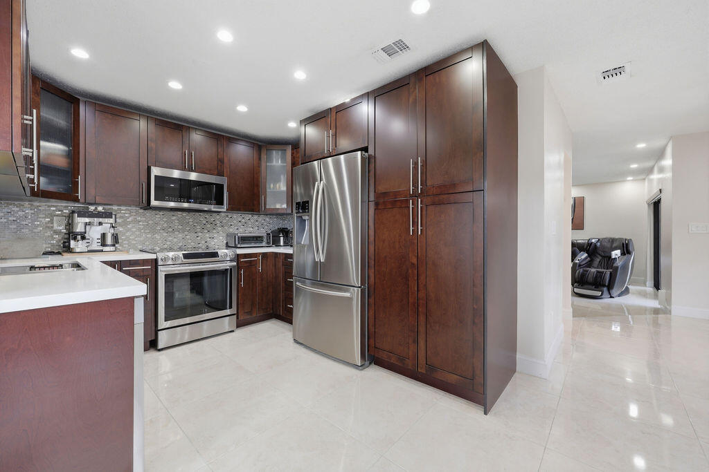 EVERGLADES SUGAR & LAND CO - Residential