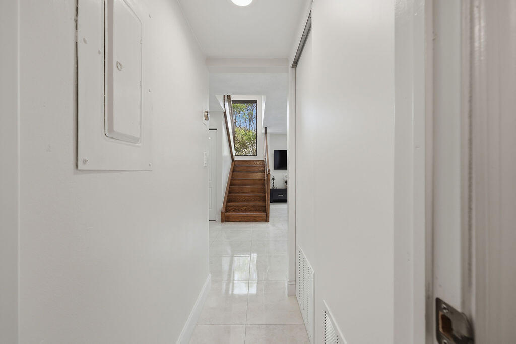 EVERGLADES SUGAR & LAND CO - Residential