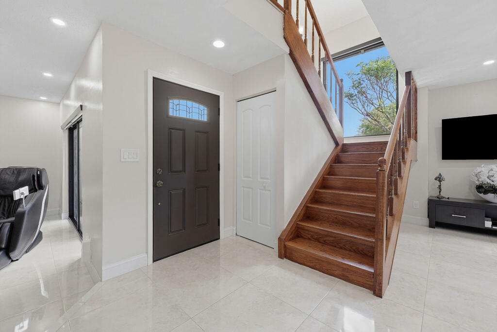 EVERGLADES SUGAR & LAND CO - Residential