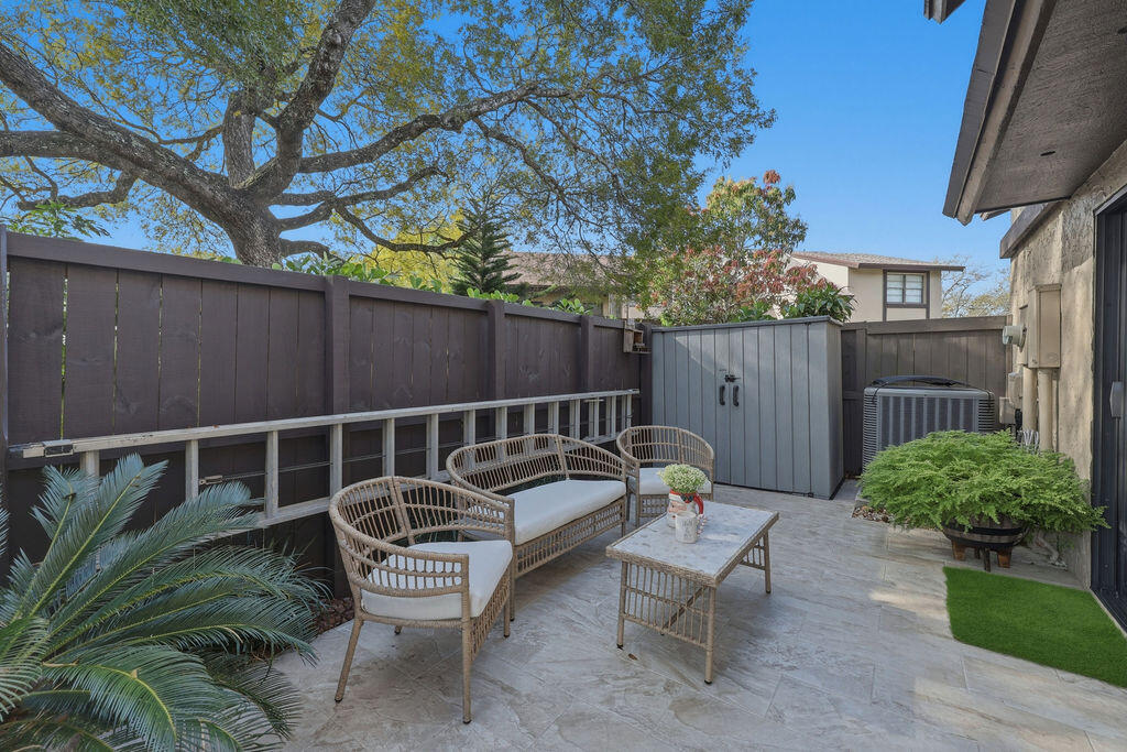 EVERGLADES SUGAR & LAND CO - Residential