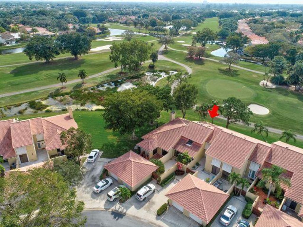 Photo of 265 Old Meadow Way, Palm Beach Gardens, FL 33418 (MLS # R10773980)