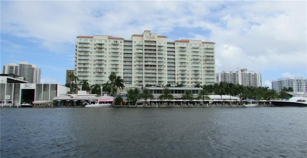 Photo of 3020 NE 32nd Avenue #620, Fort Lauderdale, FL 33308 (MLS # B26030003)