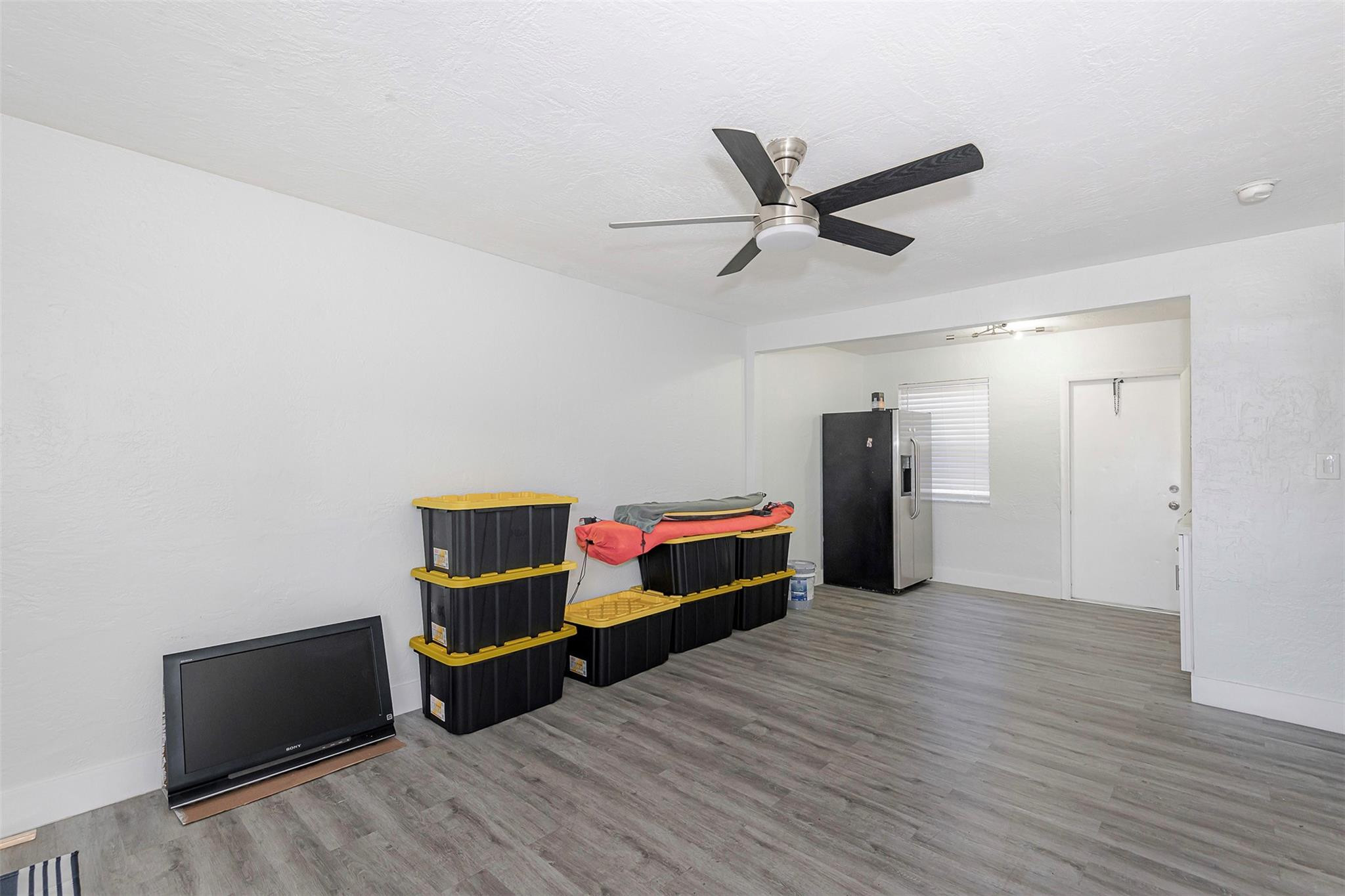 Hollywood Park 4-19 B - Residential Income