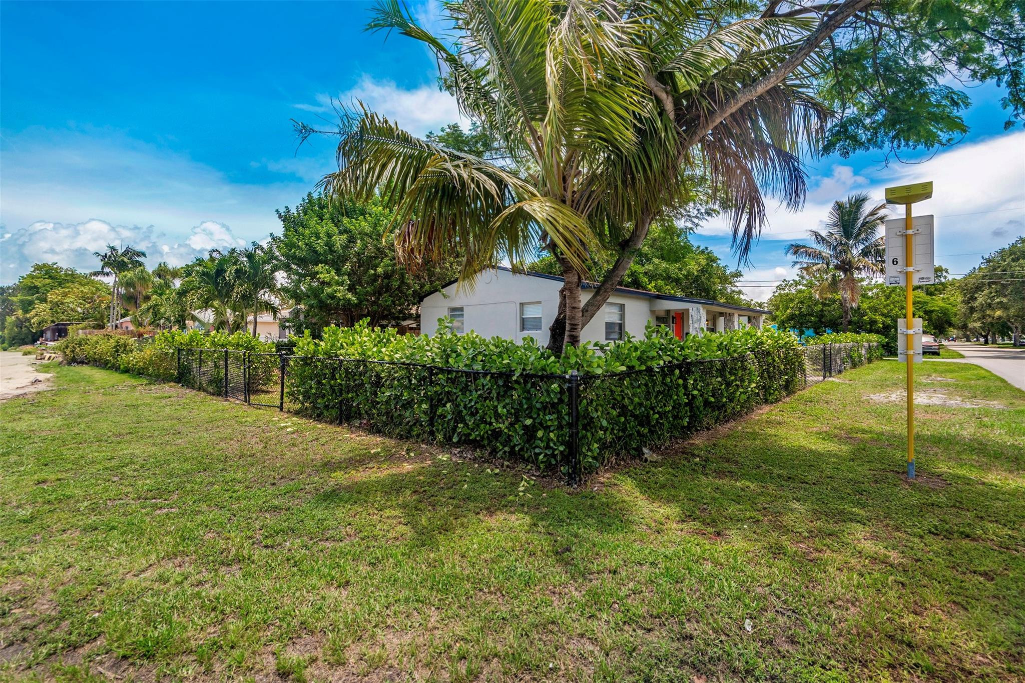 Hollywood Park 4-19 B - Residential Income