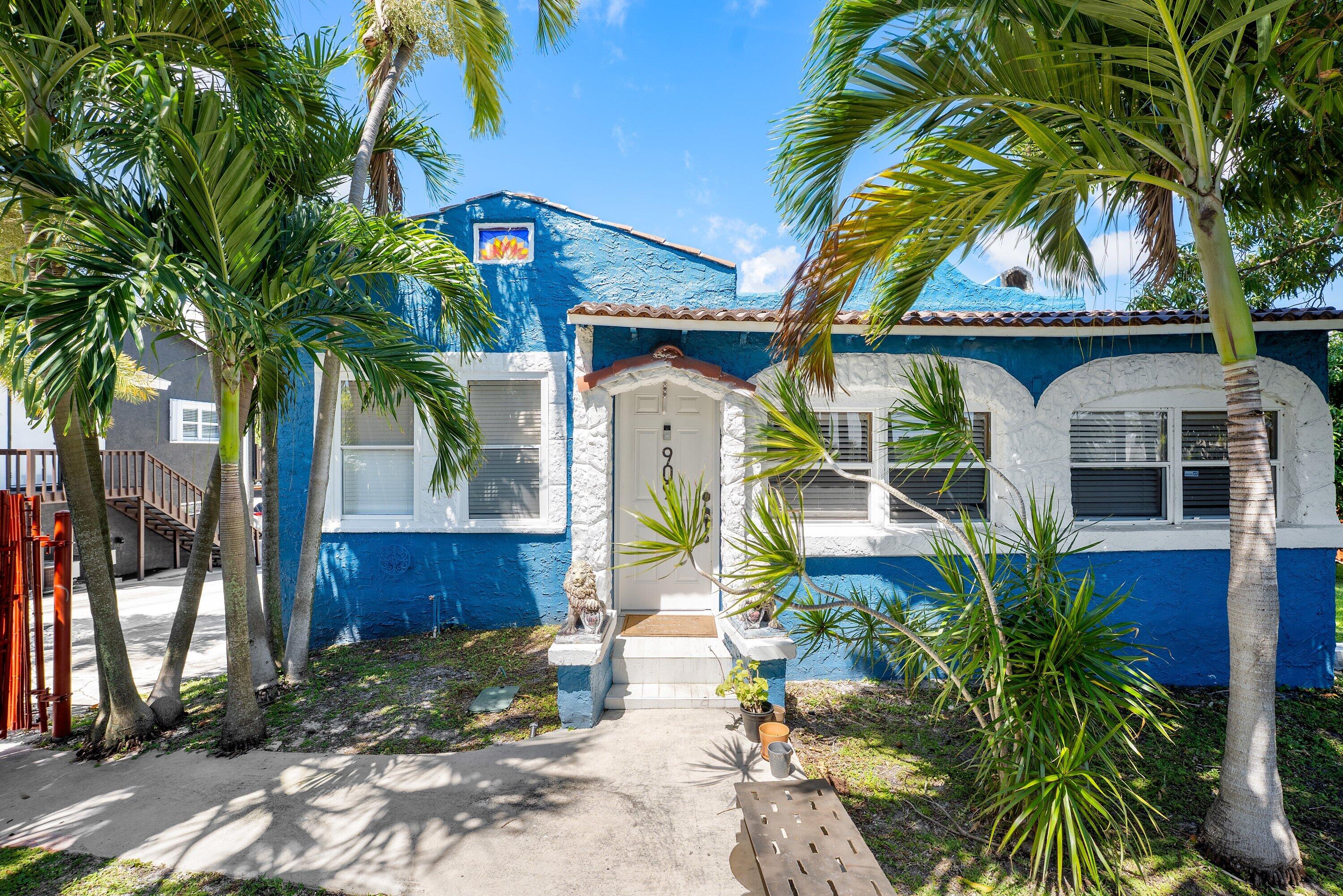 909 N A Street