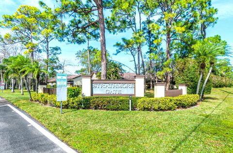 A home in Royal Palm Beach