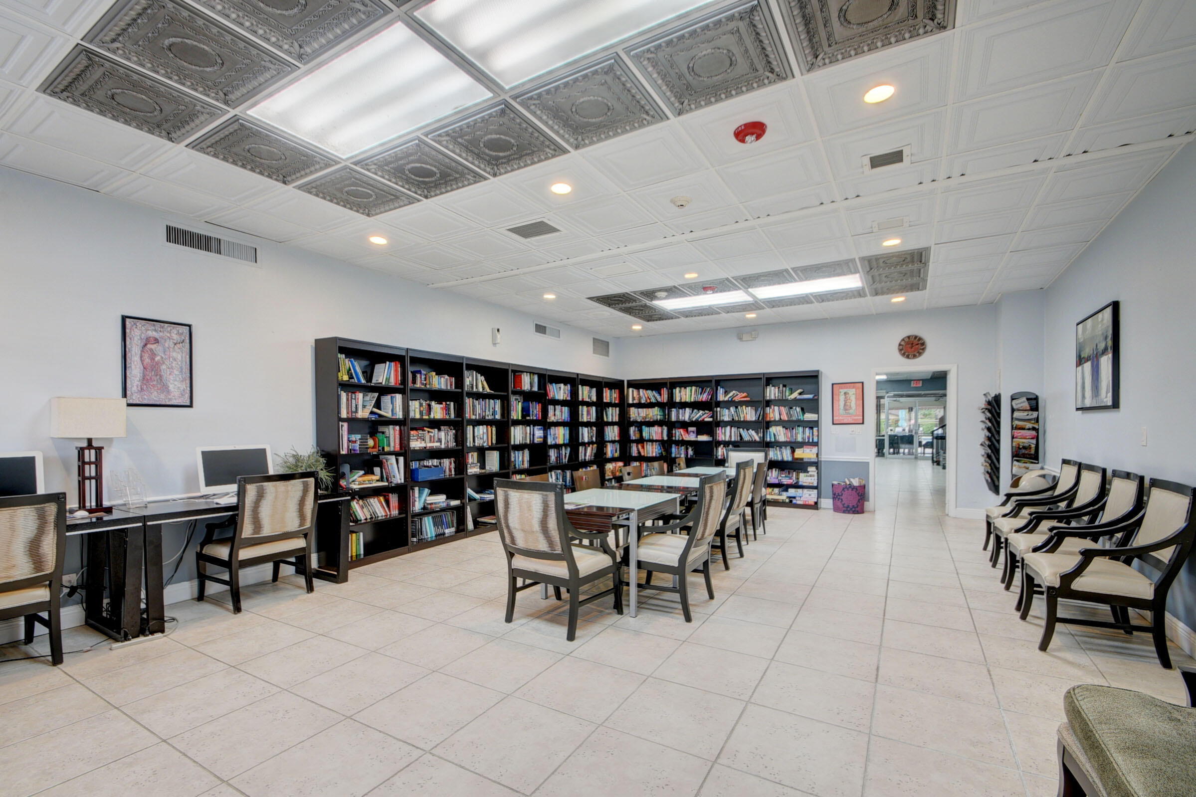 GOLDEN LAKES VILLAGE - Residential Lease