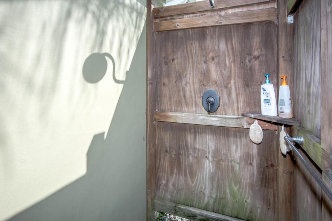 COUNTRY CLUB ACRES 5 - Residential