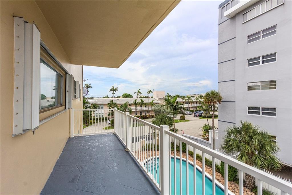 BARCLAY SQUARE - Residential