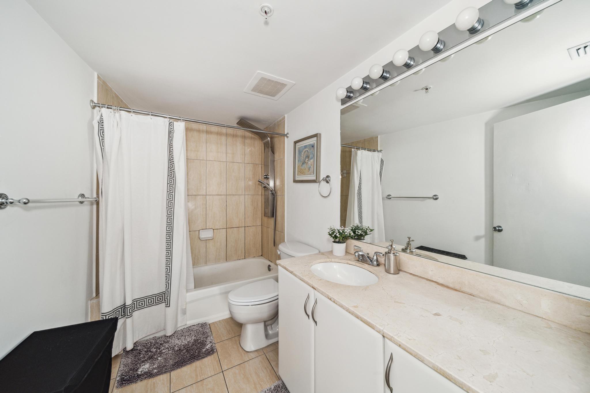 OPERA TOWER CONDO - Residential Lease