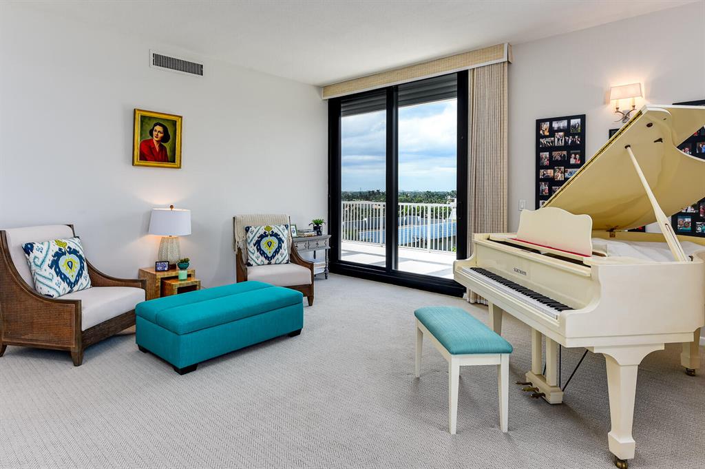 FOUR HUNDRED SO OCEAN BLVD CONDO - Residential