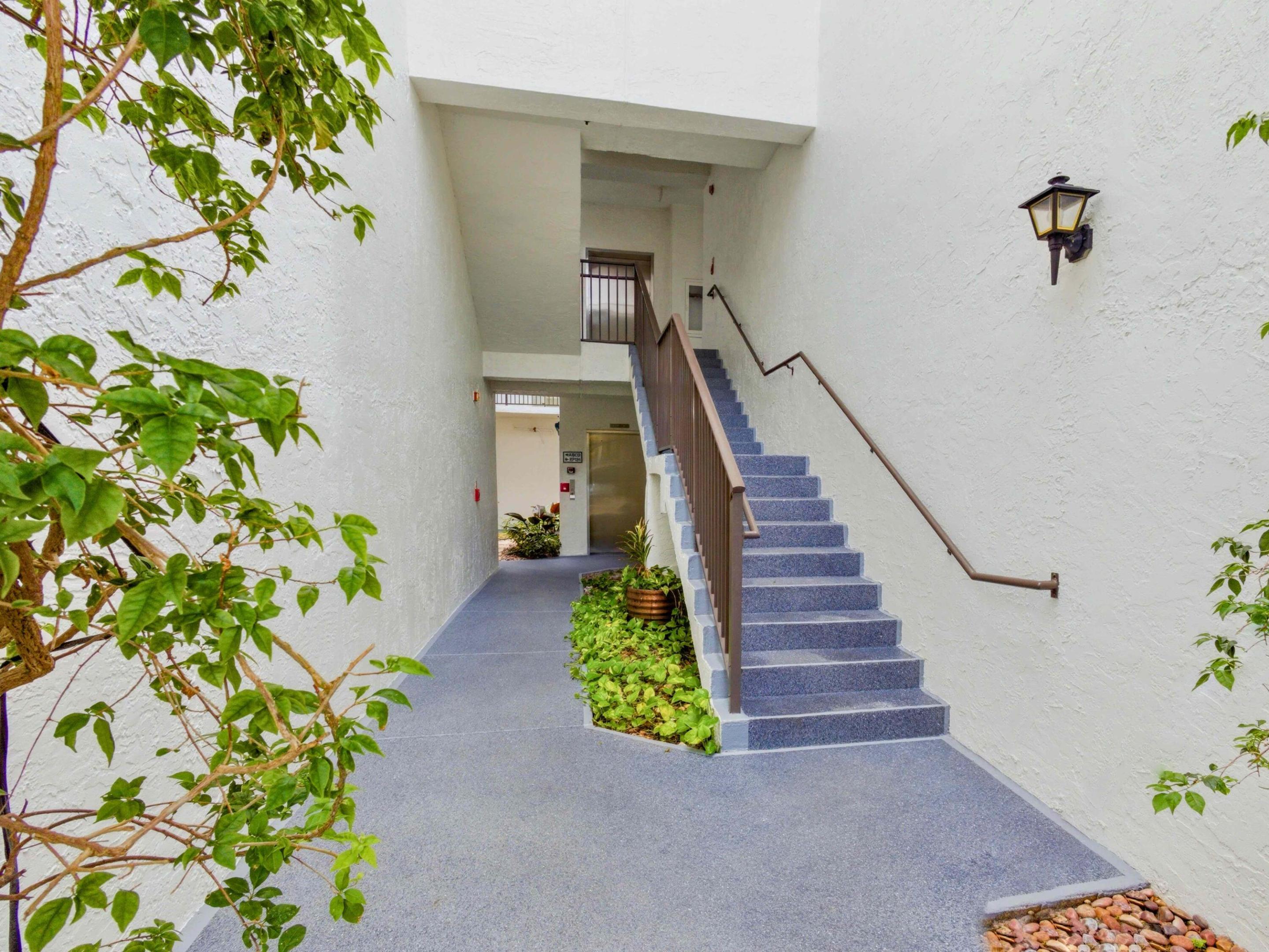 5265 Brisata Circle P