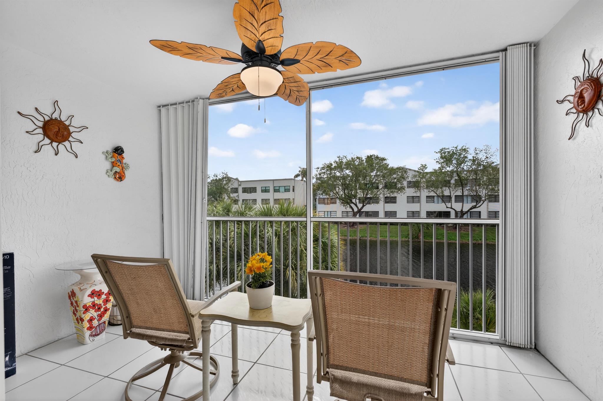 DEVON CONDOMINIUM - Residential