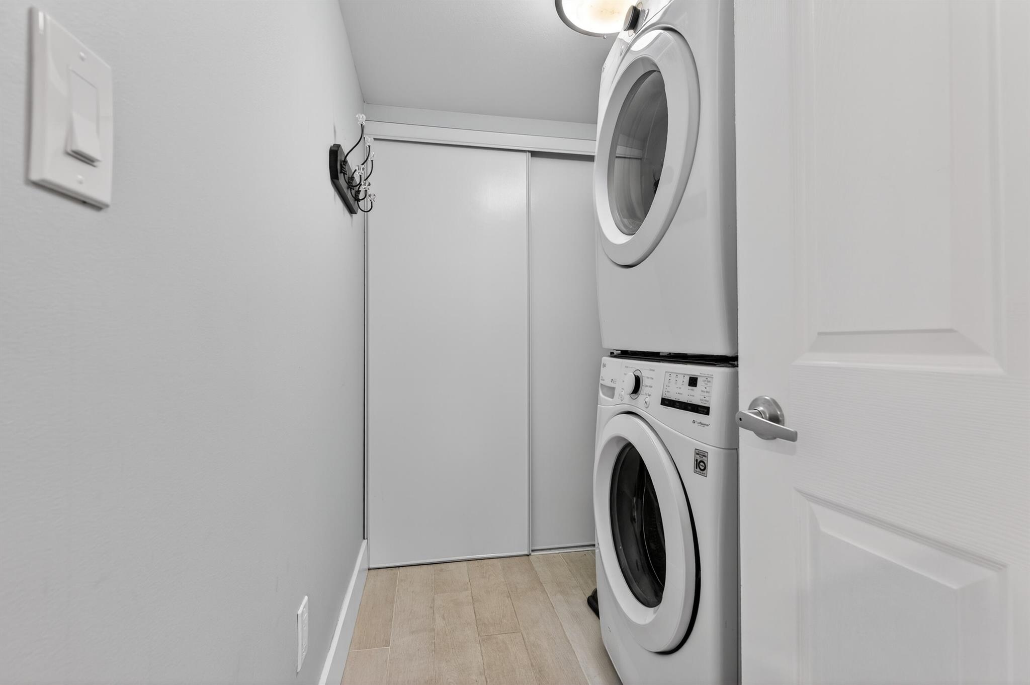 DEVON CONDOMINIUM - Residential