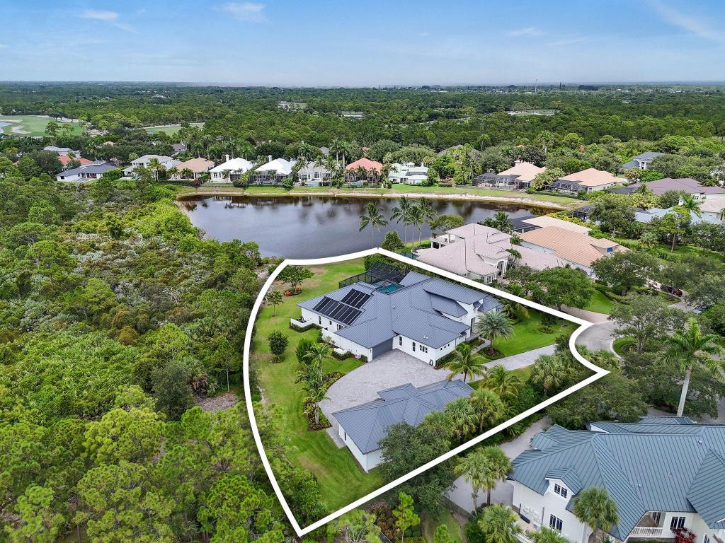 MEDALIST CLUB - Residential