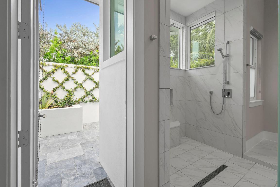 MEDALIST CLUB - Residential