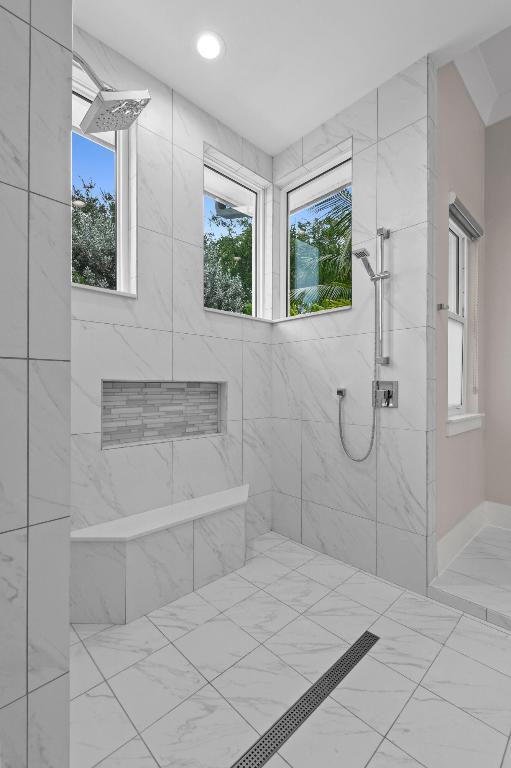 MEDALIST CLUB - Residential