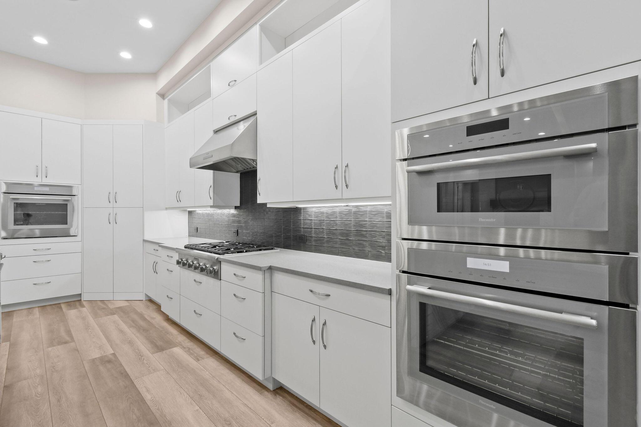 MEDALIST CLUB - Residential