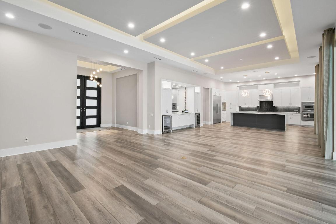 MEDALIST CLUB - Residential