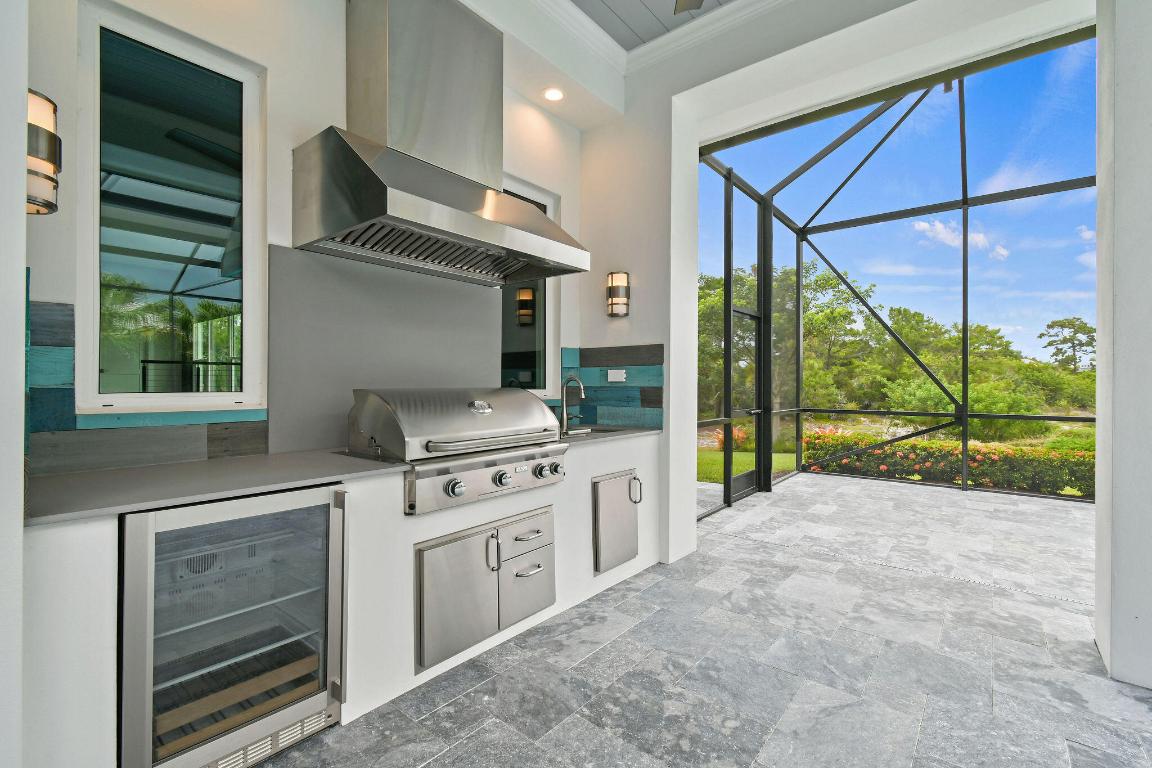 MEDALIST CLUB - Residential