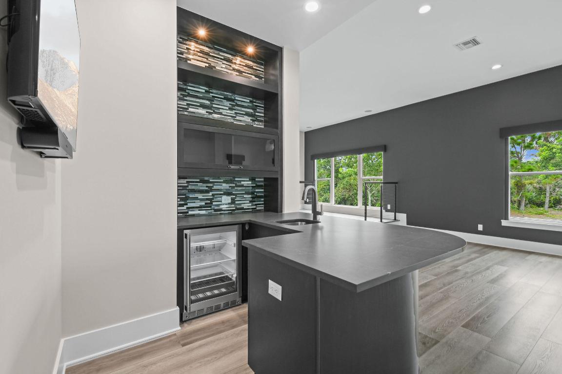 MEDALIST CLUB - Residential