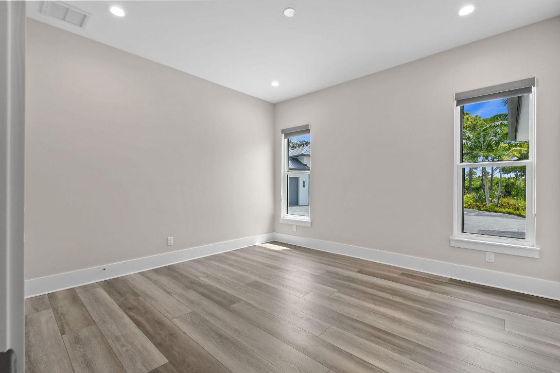 MEDALIST CLUB - Residential