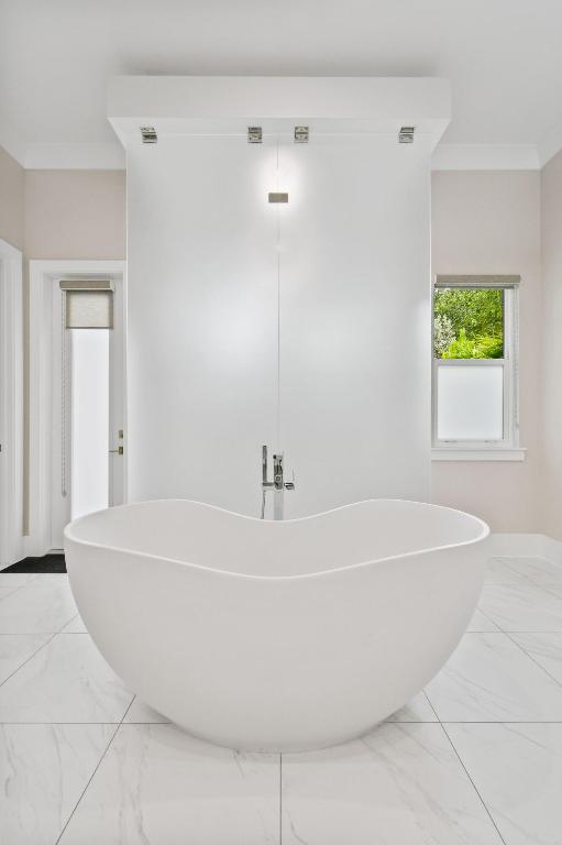 MEDALIST CLUB - Residential