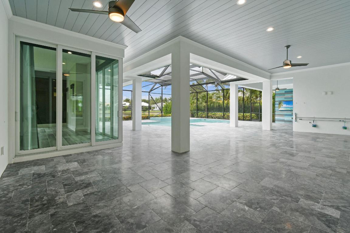 MEDALIST CLUB - Residential