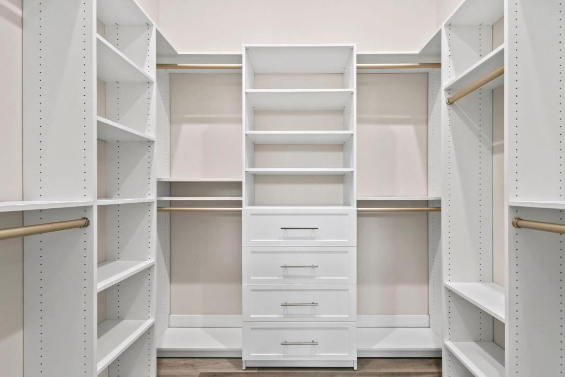 MEDALIST CLUB - Residential