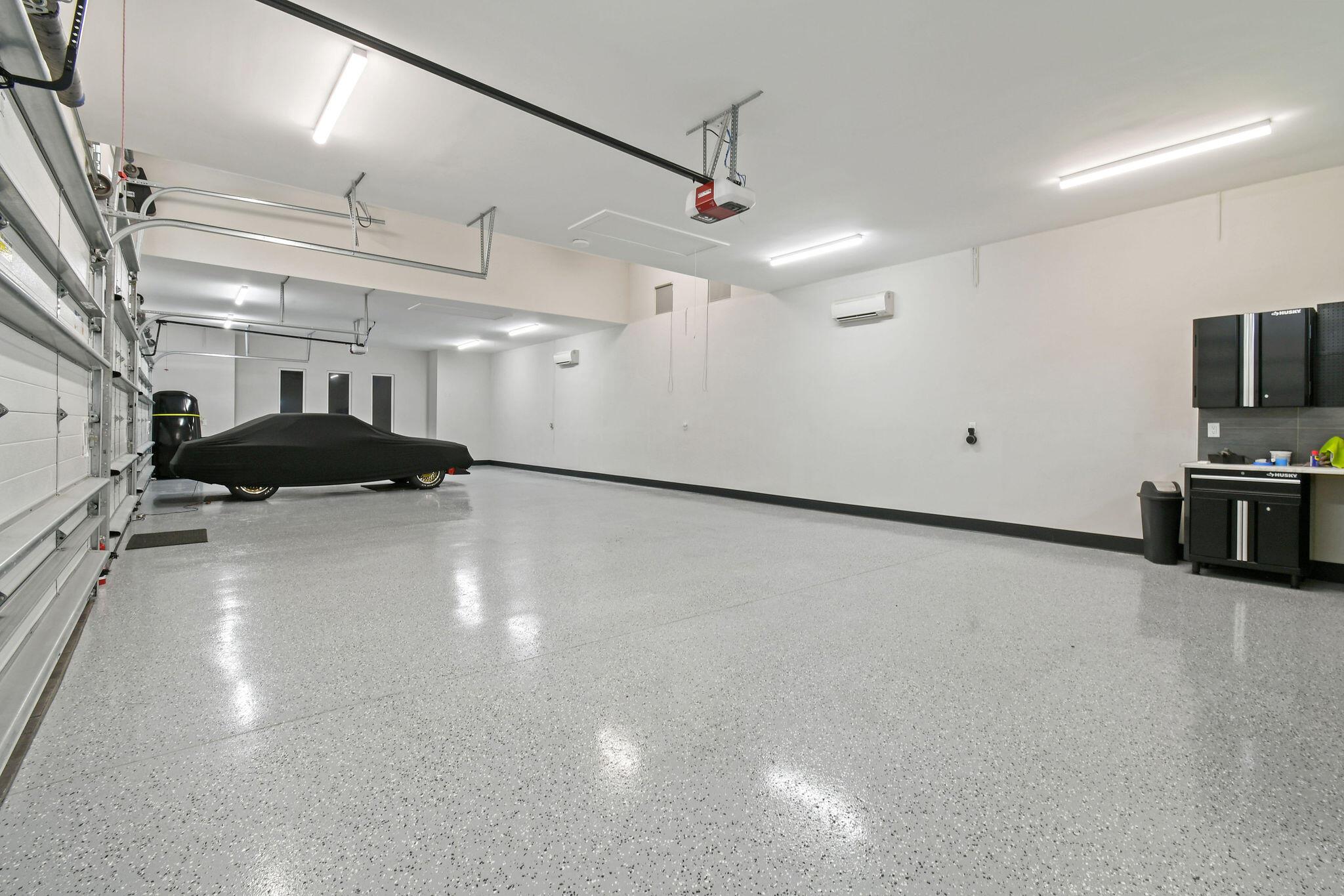 MEDALIST CLUB - Residential