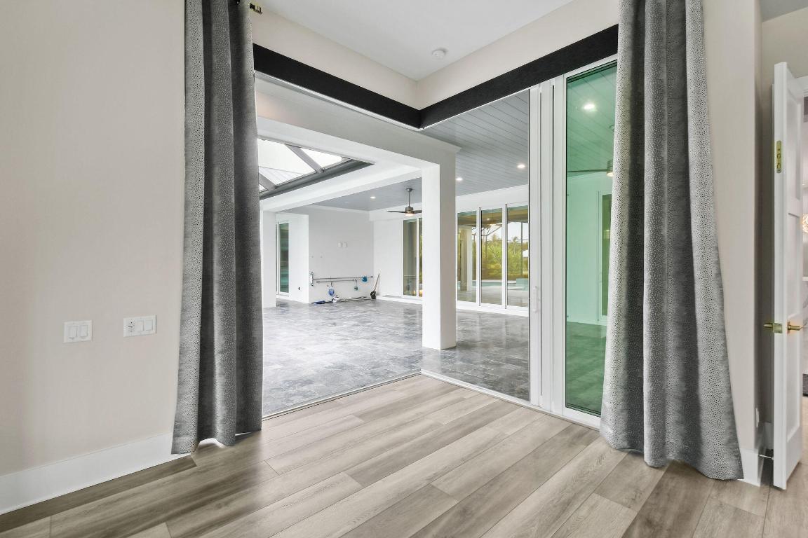 MEDALIST CLUB - Residential