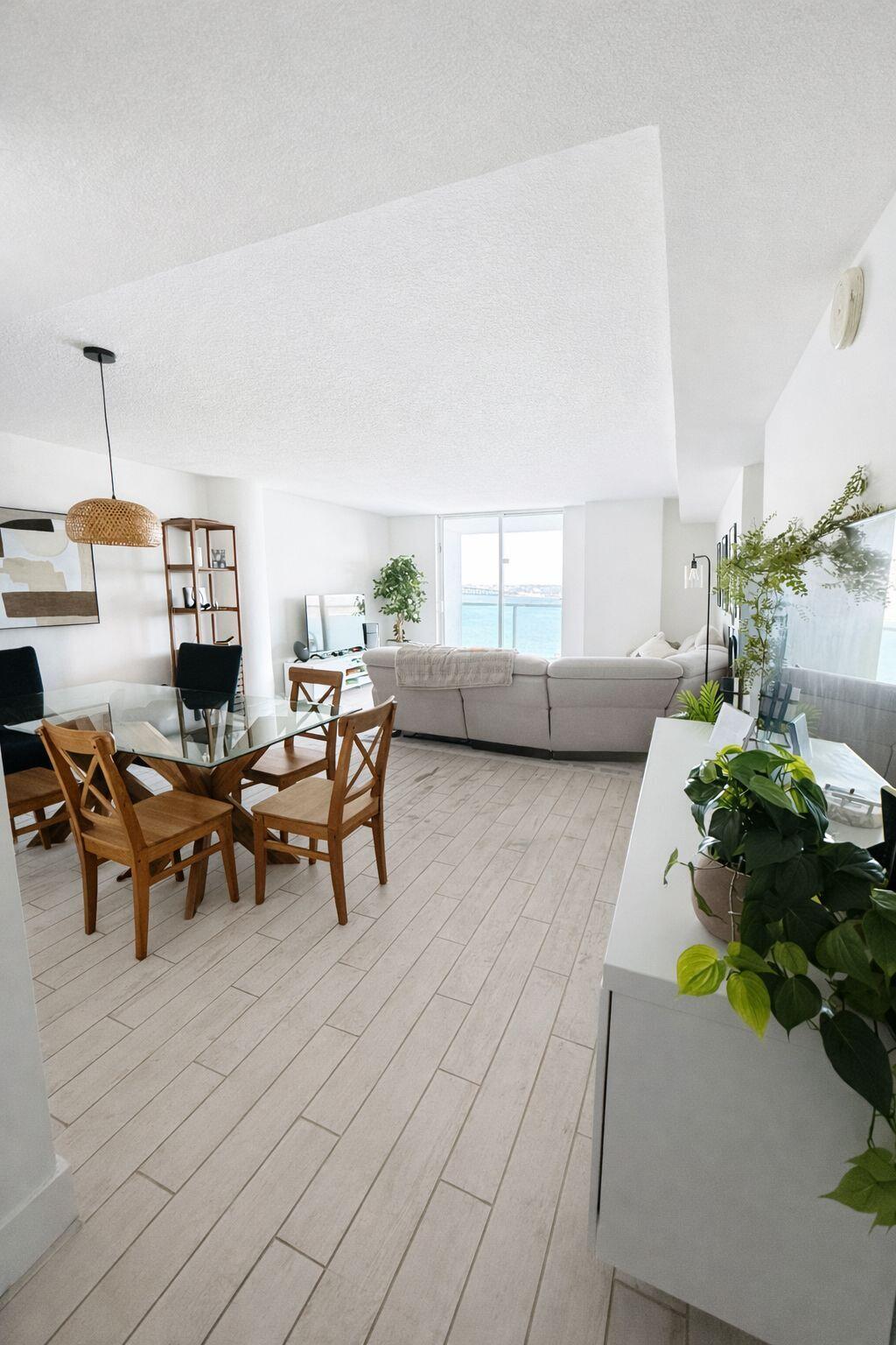 2101 Brickell Avenue 507