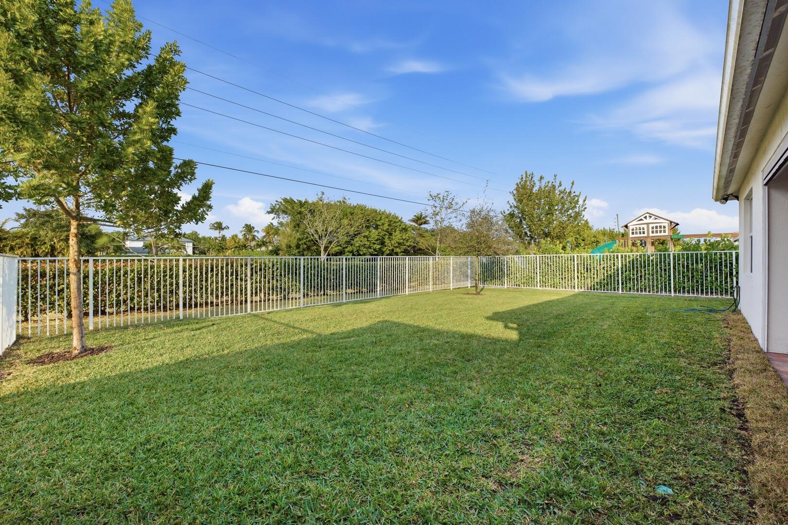 WINDSONG ESTATES - Residential