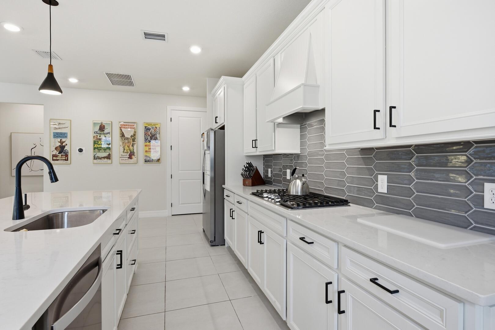 WINDSONG ESTATES - Residential