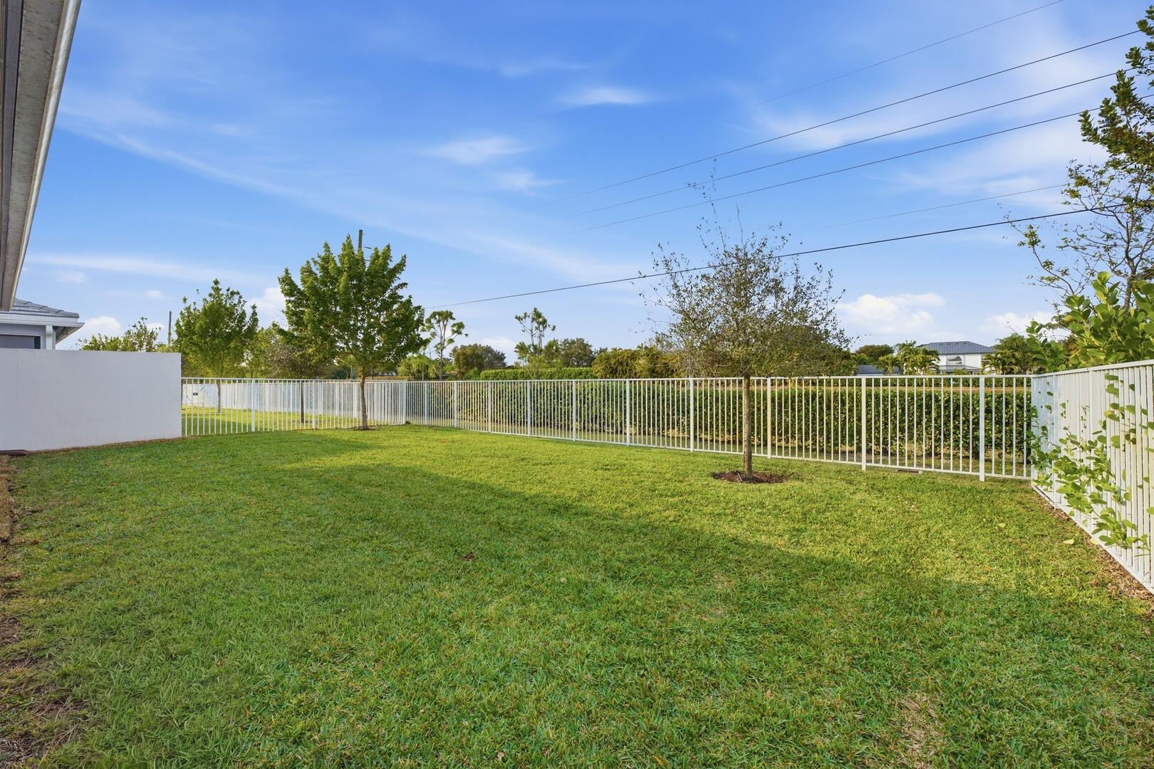 WINDSONG ESTATES - Residential