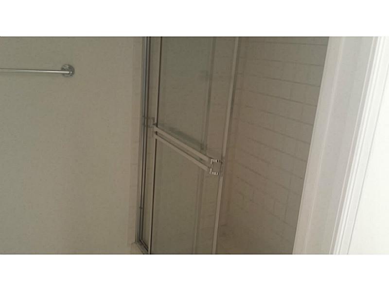 Lake charleston - Residential Lease