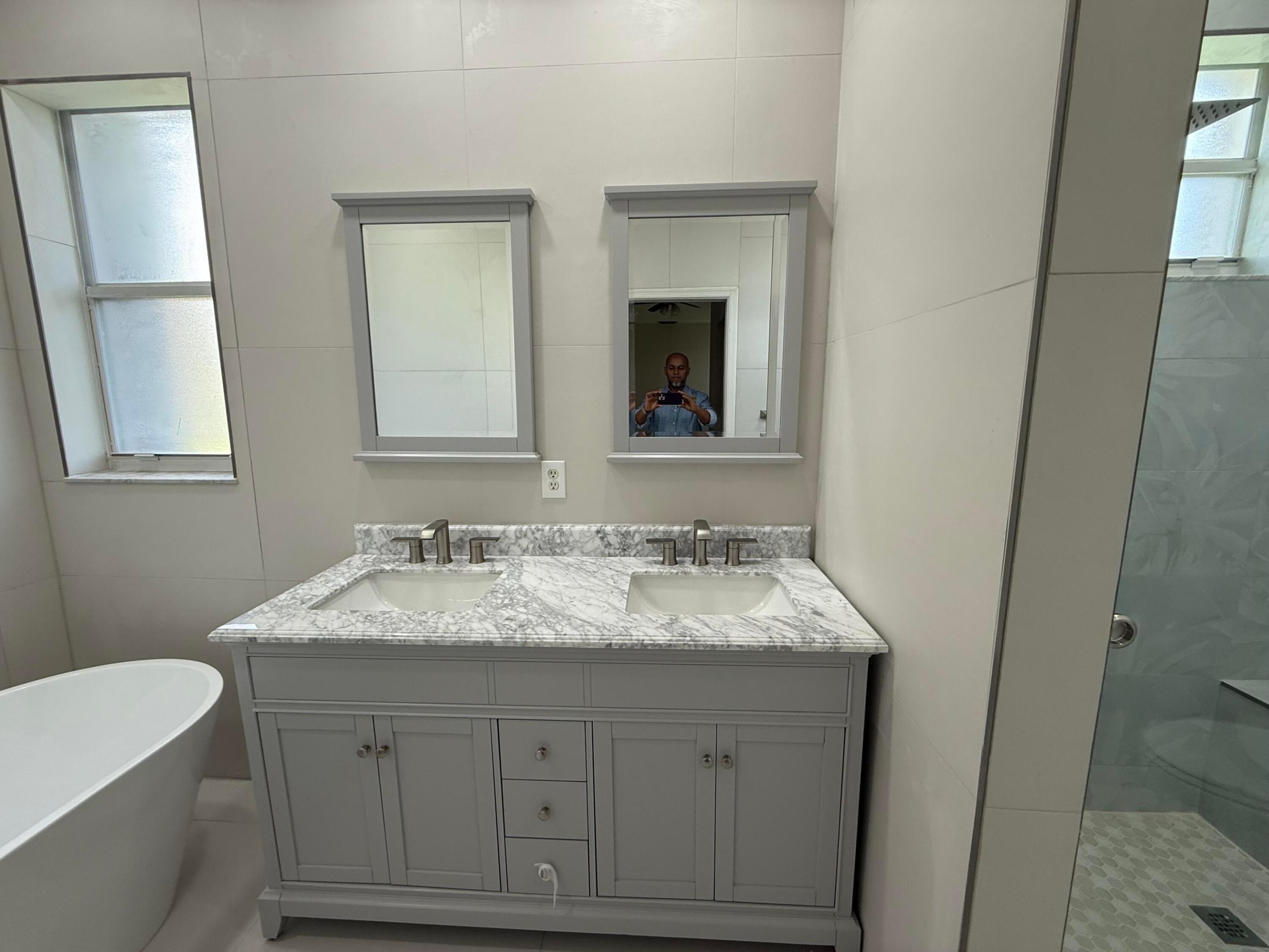 MADISON LAKES - Residential Lease