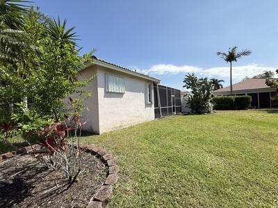 MADISON LAKES - Residential Lease