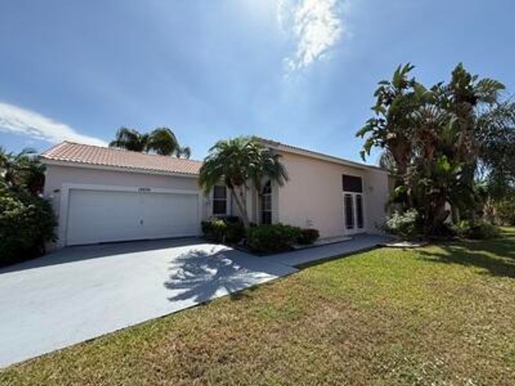 Photo of 10839 Madison Drive, Boynton Beach, FL 33437 (MLS # B26027333)