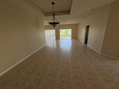 MADISON LAKES - Residential Lease