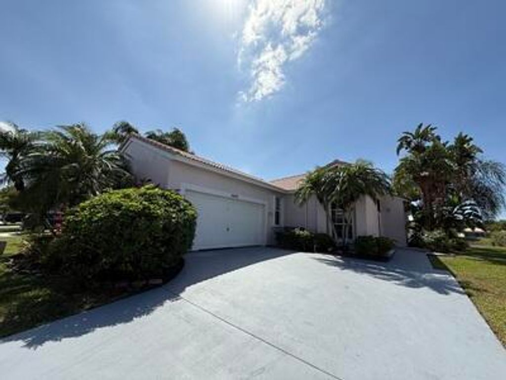 Photo of 10839 Madison Drive, Boynton Beach, FL 33437 (MLS # B26027333)