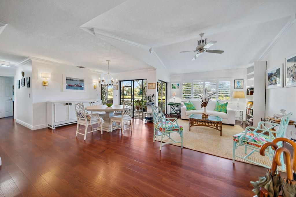 Photo of 8 Lexington Lane E #D, Palm Beach Gardens, FL 33418 (MLS # R10865605)