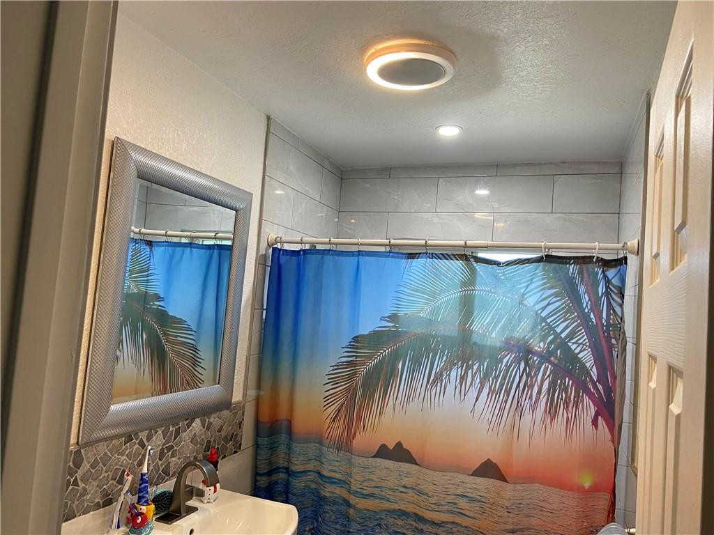 Coconut Creek 9th Sec 69- - Residential